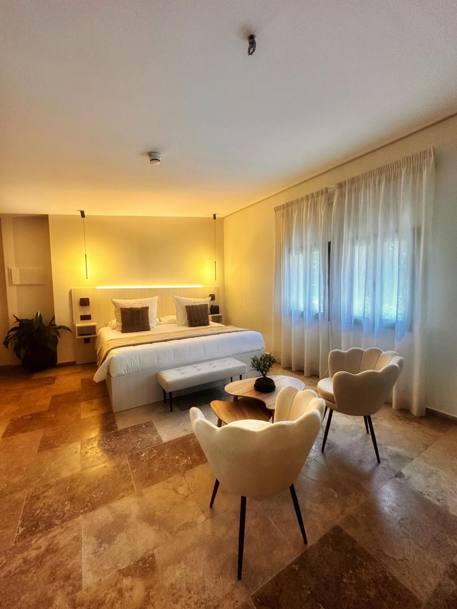 Boutique Hotel Comtal Empuries Roses Exterior photo