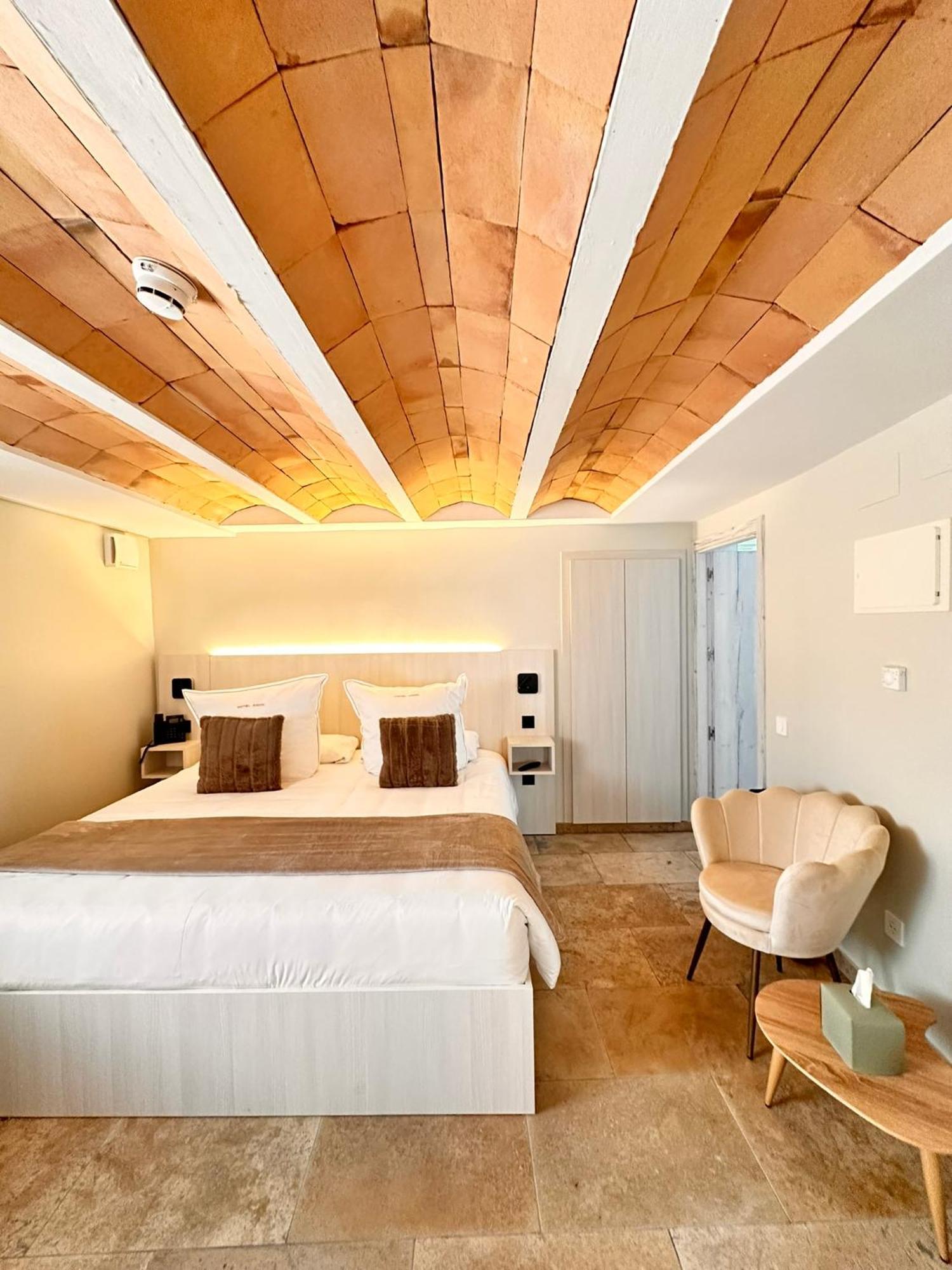 Boutique Hotel Comtal Empuries Roses Exterior photo