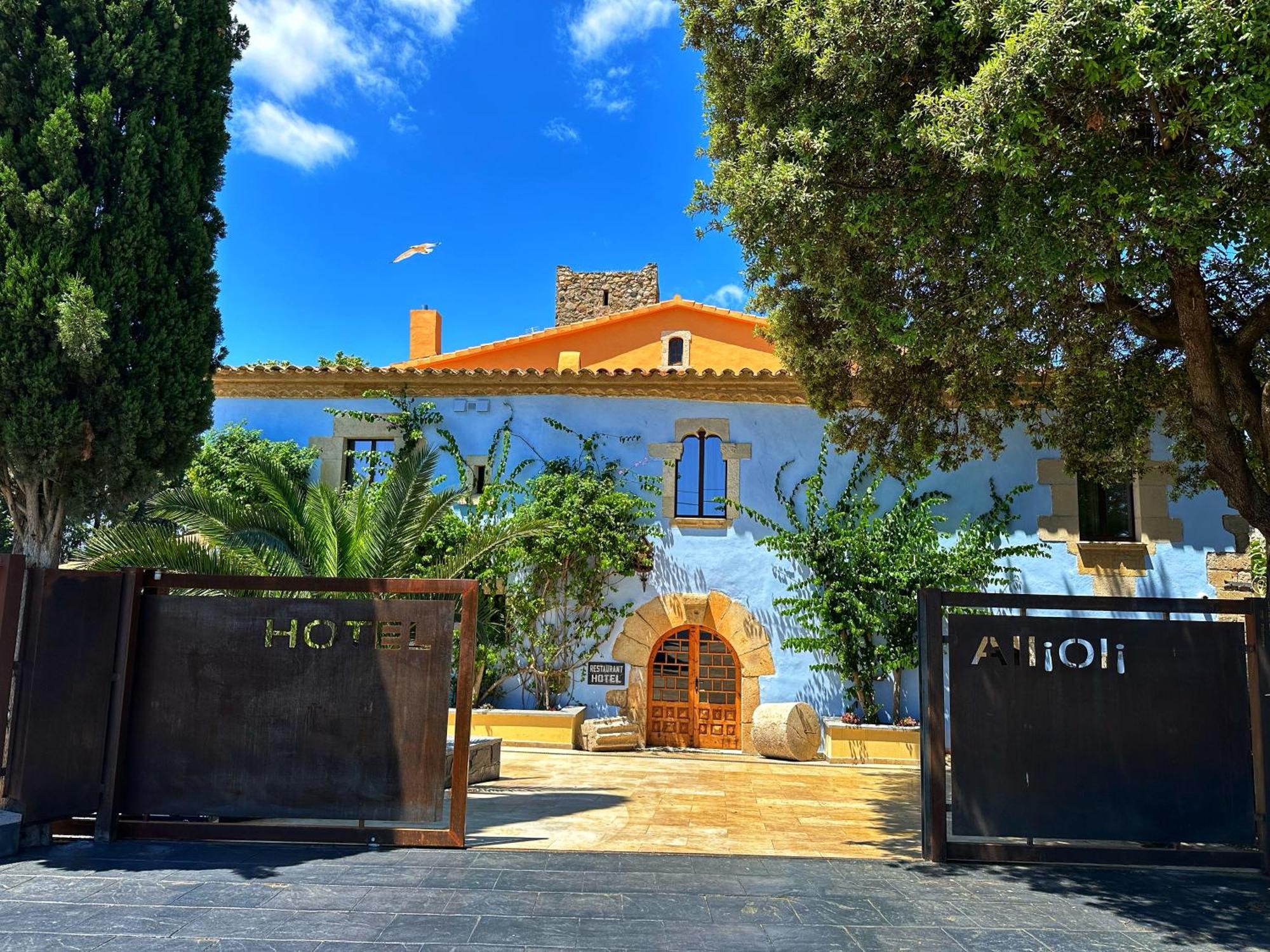 Boutique Hotel Comtal Empuries Roses Exterior photo