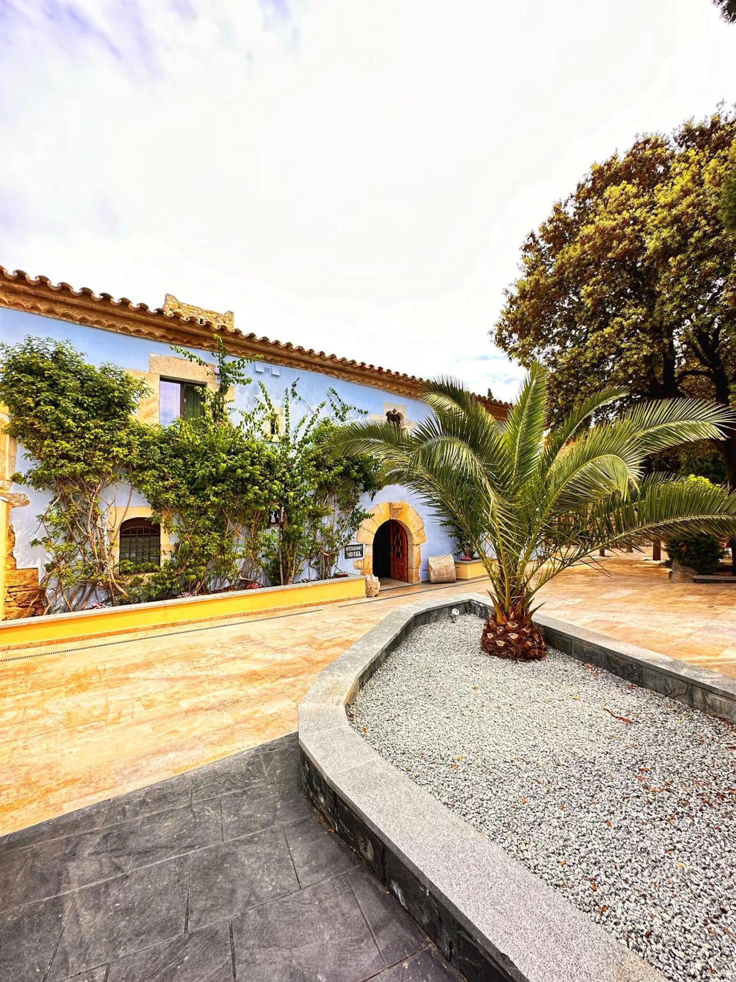 Boutique Hotel Comtal Empuries Roses Exterior photo